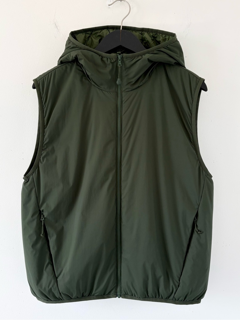 Aritzia TNA The Pillow Puff Vest
